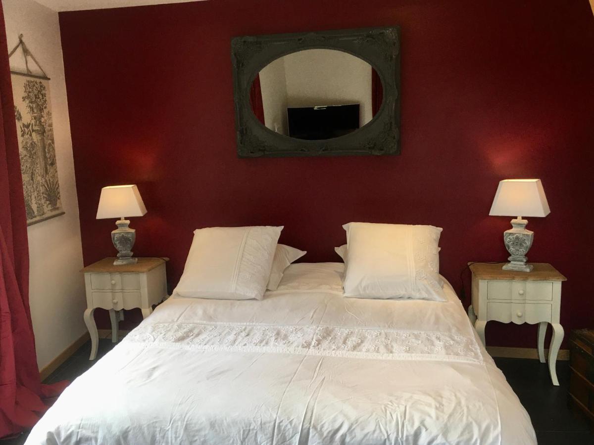 La Tour De Flandre Apartment Rousseloy ภายนอก รูปภาพ